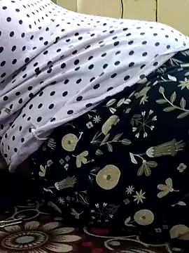 Ankitabhabhihot online show from 10.28.25