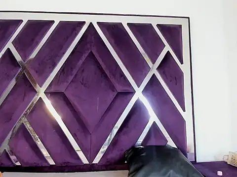 luzenaasm online show from 09.28.25