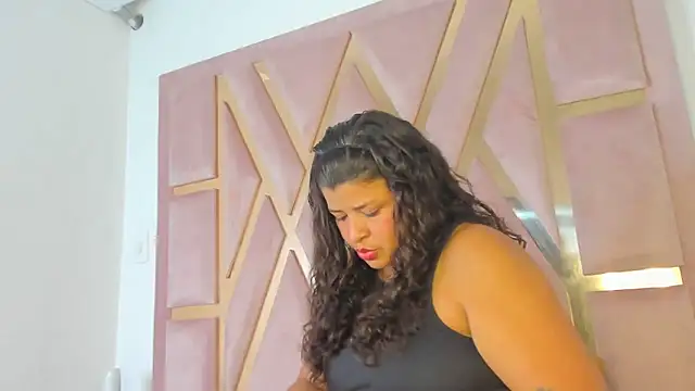 luzenaasm online show from 10.28.25