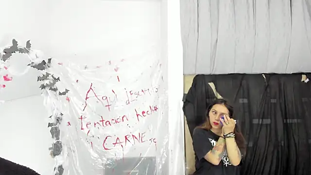 JulianaCarter online show from 10.27.25