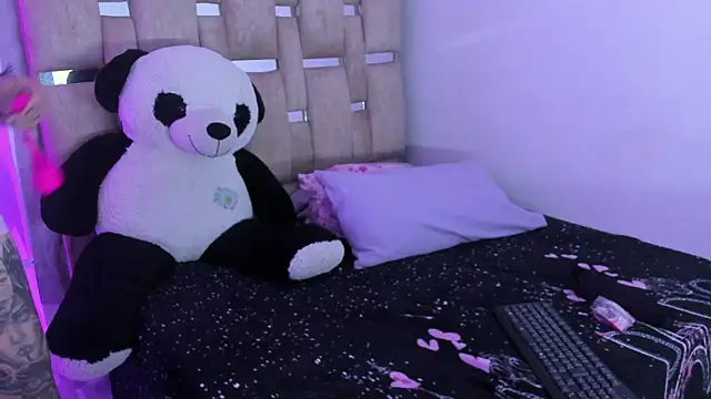 JulianaCarter online show from 11.11.25