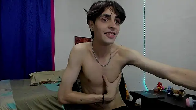 golden ryyan online show from 12.15.25