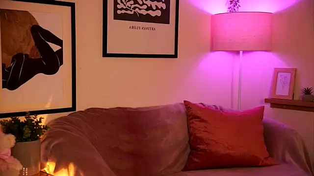 midnightbby  online show from 03.01.26