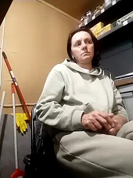 KimmyAghora online show from 09.19.25