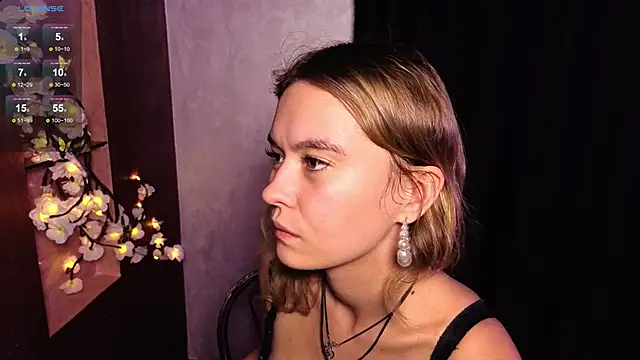 DemonaCast online show from 10.11.25