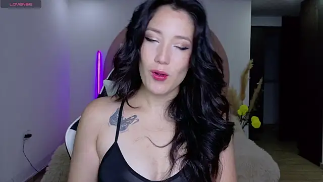 Eliih 01 online show from 04.13.26