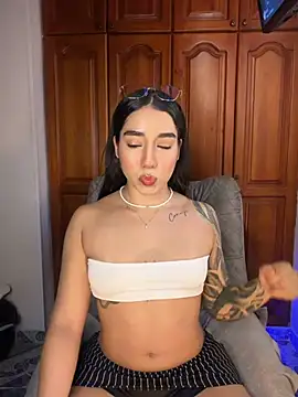 KaditaNavarro online show from 03.16.26