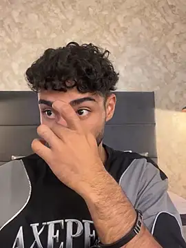 RaphaelDufort online show from 11.06.25