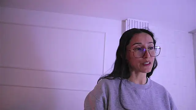 Ginevra esposito online show from 02.10.26