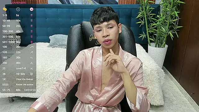 dilan 911 online show from 10.21.25