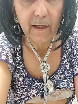 Snapshot of Emily_de_Carla chatting on 10.22.25 Emily de Carla online show from 10.22.25