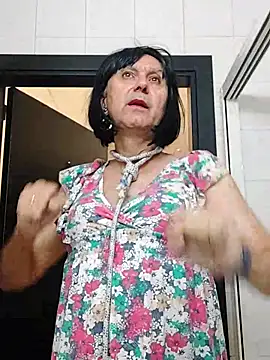 Snapshot of Emily_de_Carla chatting on 10.29.25 Emily de Carla online show from 10.29.25