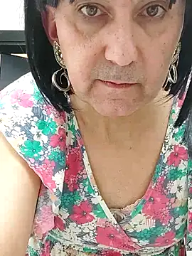 Snapshot of Emily_de_Carla chatting on 11.13.25 Emily de Carla online show from 11.13.25