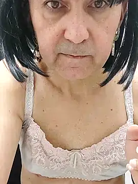 Snapshot of Emily_de_Carla chatting on 11.14.25 Emily de Carla online show from 11.14.25