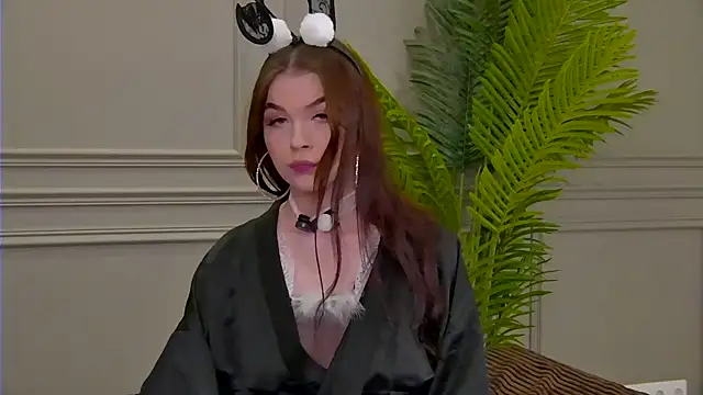 Wanda Wild online show from 10.30.25