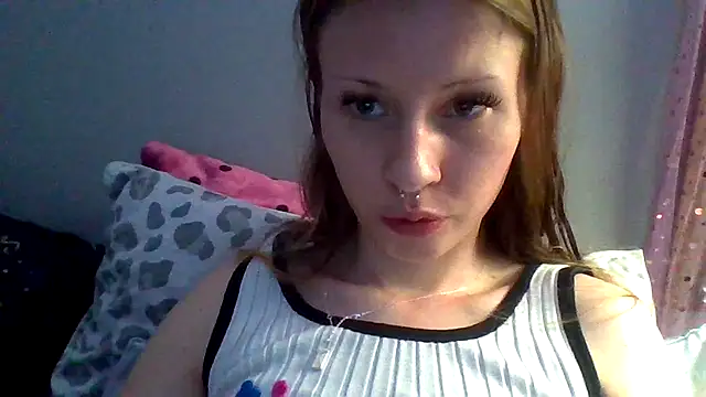 sarah2007 online show from 09.23.25