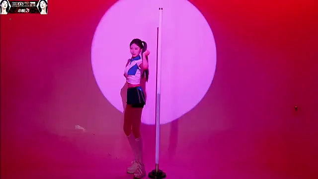 1X-one online show from 11.09.25