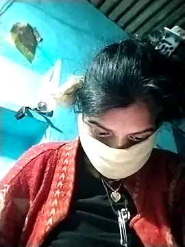 Hot-qwer online show from 12.16.25