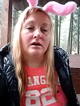 XHelenaX90 online show from 04.02.26