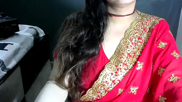 Snapshot of sexy_indianboobs chatting on 01.04.25 sexy indianboobs online show from 01.04.25