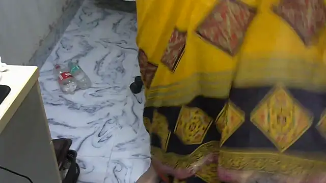 Snapshot of sexy_indianboobs chatting on 03.09.25 sexy indianboobs online show from 03.09.25