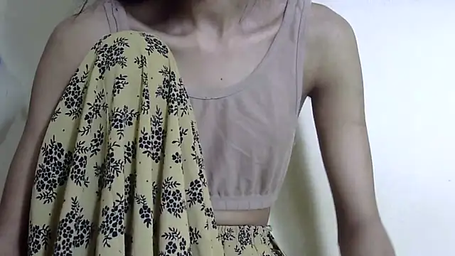 smallcuute online show from 02.20.26