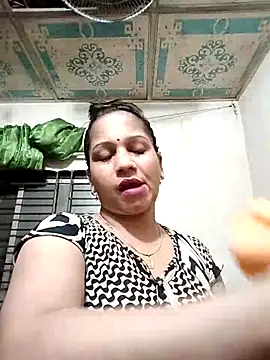 Snapshot of Payel_50 chatting on 06.30.26 Payel 50 online show from 06.30.26