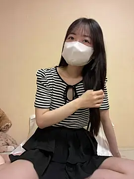 Snapshot of risa909 chatting on 06.25.26 risa909 online show from 06.25.26