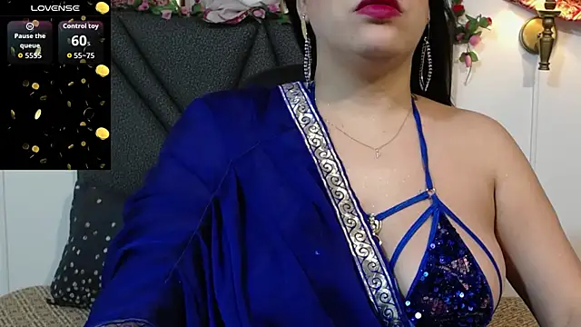 Snapshot of IndraKaur_ chatting on 10.10.25 IndraKaur online show from 10.10.25