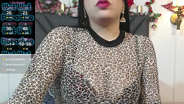 Snapshot of IndraKaur_ chatting on 10.31.25 IndraKaur online show from 10.31.25