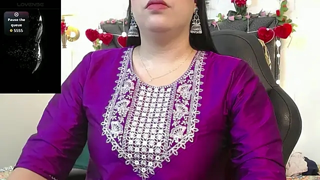 Snapshot of IndraKaur_ chatting on 02.25.26 IndraKaur online show from 02.25.26