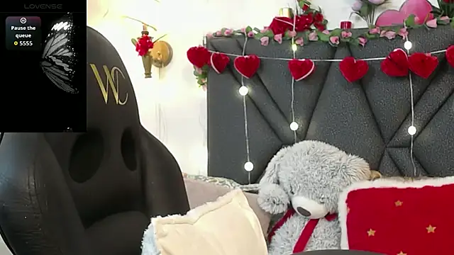 Snapshot of IndraKaur_ chatting on 03.20.26 IndraKaur online show from 03.20.26