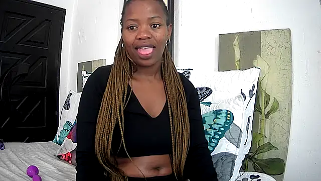 CandyNaynay online show from 09.30.25