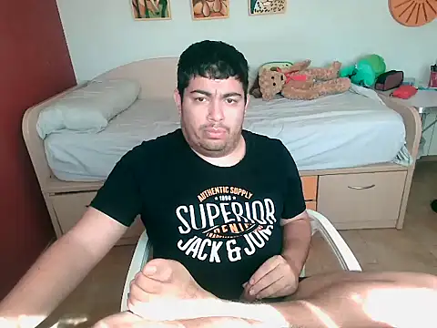 Snapshot of Martigato3 chatting on 09.19.25 Martigato3 online show from 09.19.25