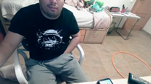 Snapshot of Martigato3 chatting on 10.27.25 Martigato3 online show from 10.27.25