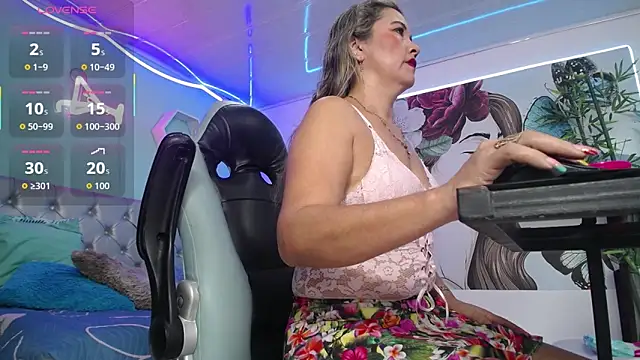 noelia milf19 online show from 01.06.26