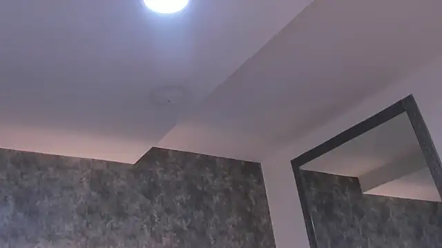 crystaldarliing online show from 11.19.25