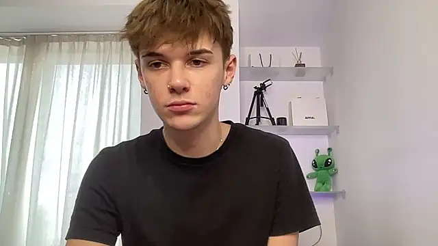 Milk Guy online show from 10.10.25