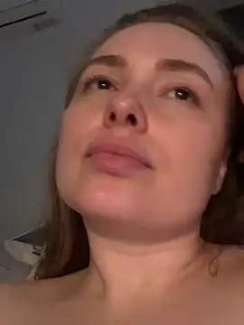 DeniMilkyyyyy online show from 11.11.25