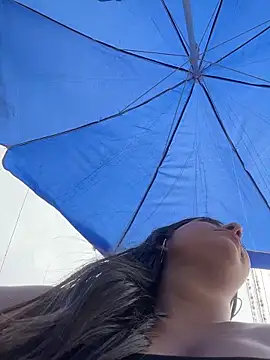 Isaa-Sweet online show from 02.19.26