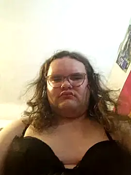 Fxckc4rl3yellis99 online show from 06.21.26
