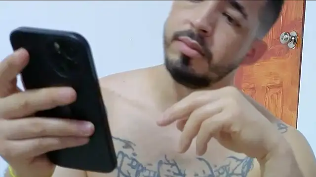 Hunter Hoott online show from 09.19.25