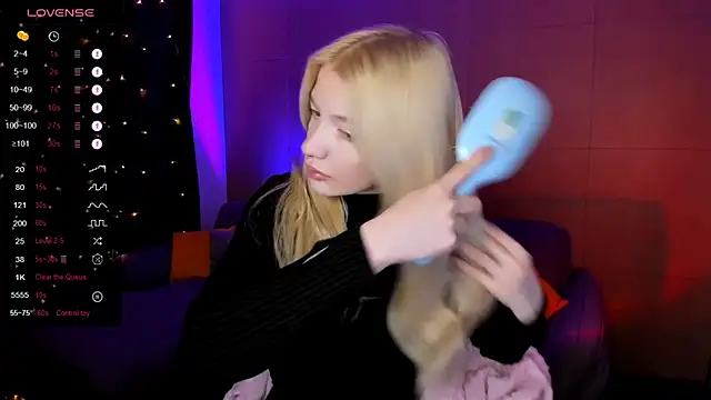 AnyaTaylor  online show from 02.27.26