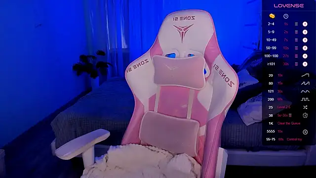 AnyaTaylor  online show from 03.28.26