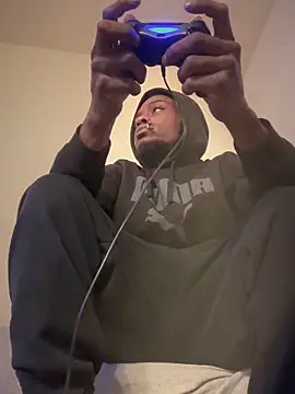 Snapshot of Marcus74bgd chatting on 11.04.25 Marcus74bgd online show from 11.04.25