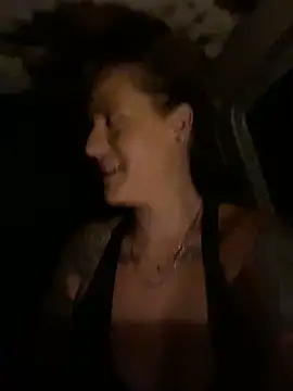 Snapshot of OdetteDelane chatting on 10.02.25 OdetteDelane online show from 10.02.25