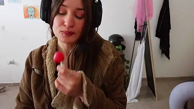 kendrafarq online show from 05.15.26