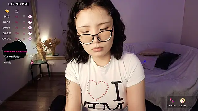 Erikawai online show from 09.16.25