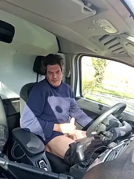 twitshe online show from 03.03.26