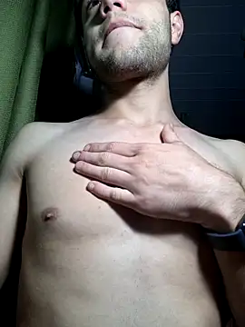 PrettyBoyyy11 online show from 09.27.25